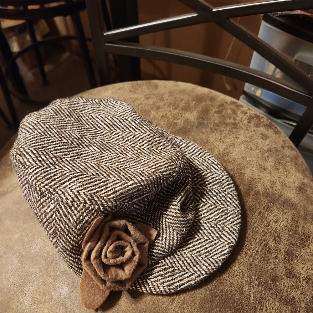 Herringbone Cap with Flower Accent